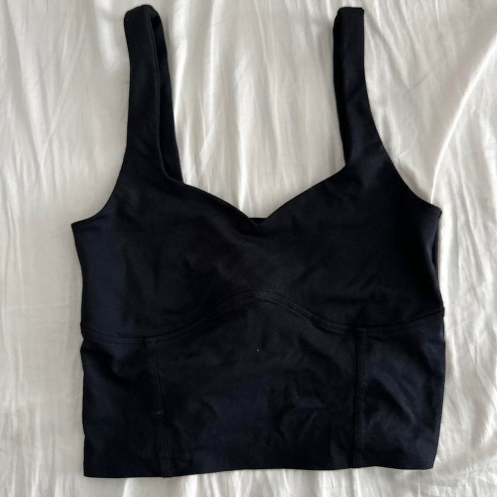Black Sleeveless Crop Top